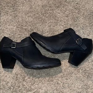 COPY - Canyon river blues high heeled black buckl…